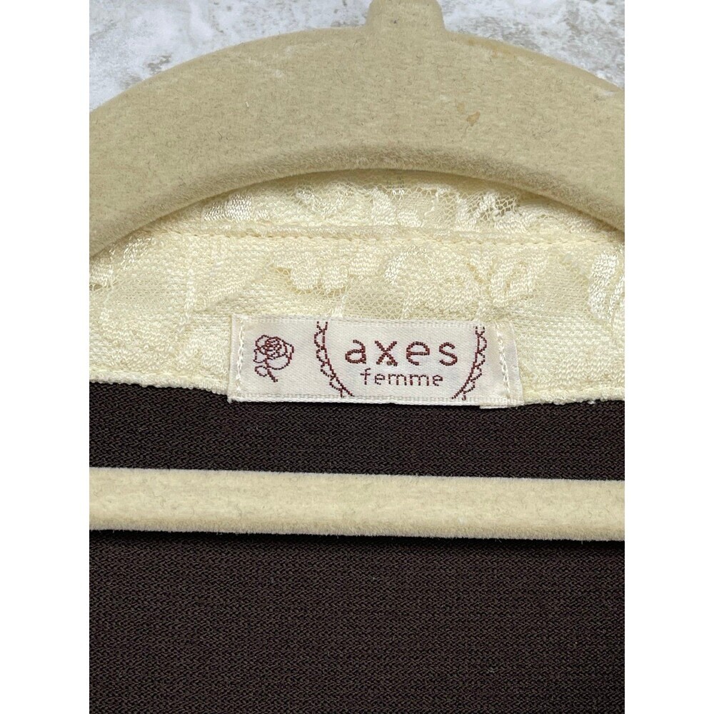 Coquette Core Axes Femme Brown & Cream Lace Blouse, Dainty Pearl buttons medium - Picture 5 of 12